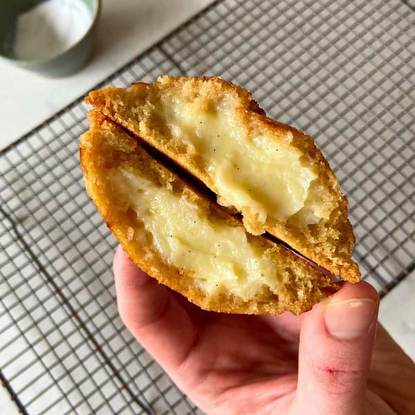 Creme brulee cookie - inside